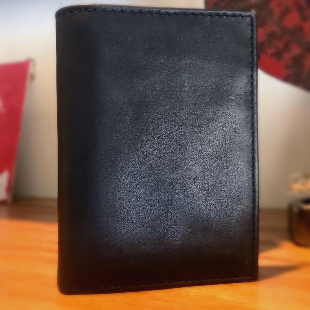 Rolfs Trifold Leather Wallet - black brass